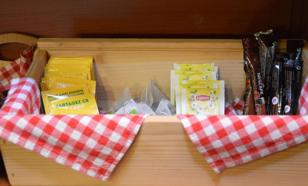 Hotel Adonis Metsovo Bagian luar foto